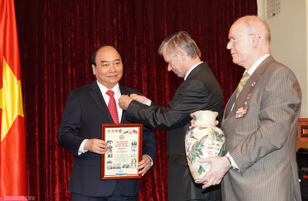 PM Phuc: Russia a trustworthy friend of Vietnam