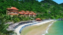 tung thu beach cat ba islands hidden place