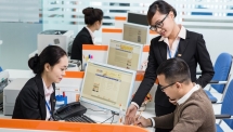 banks and fintech race