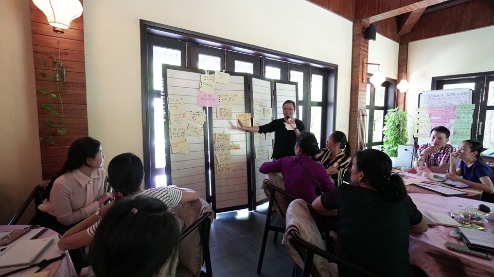 Sharing workshop on midterm review of FLOW-WEAVE project