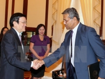 president receives imf representative