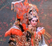 hcm city theatres work to preserve cai luong