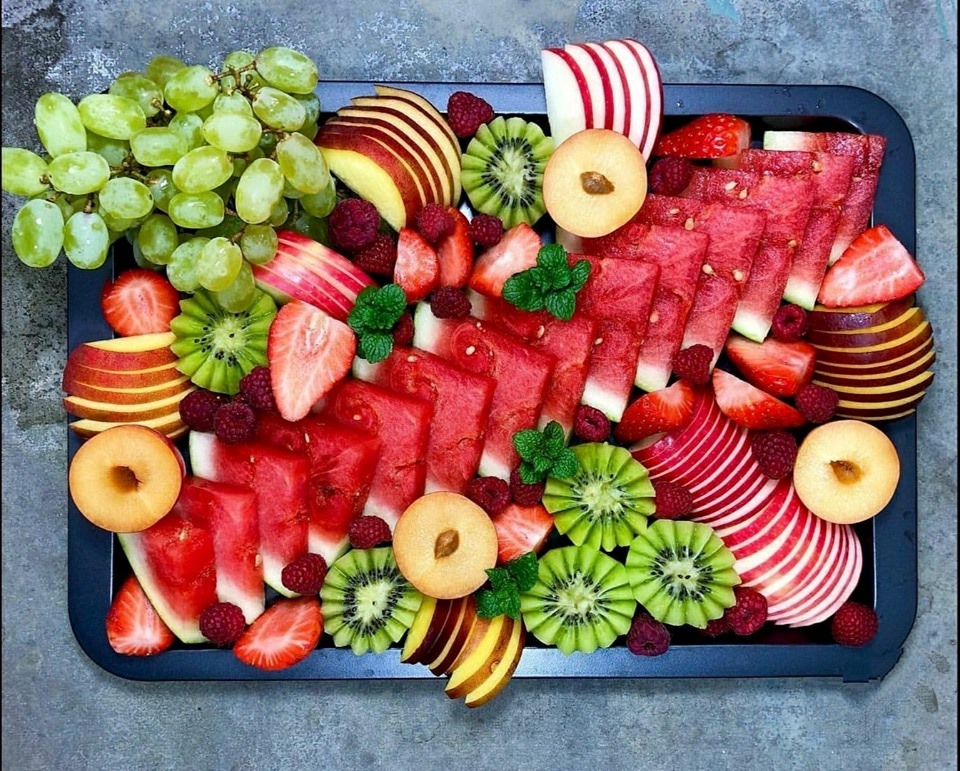 8 low-sugar fruits that won’t leave you with a sugar high