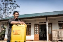 habitat vietnam builds disaster resilient houses for poor vietnamese families