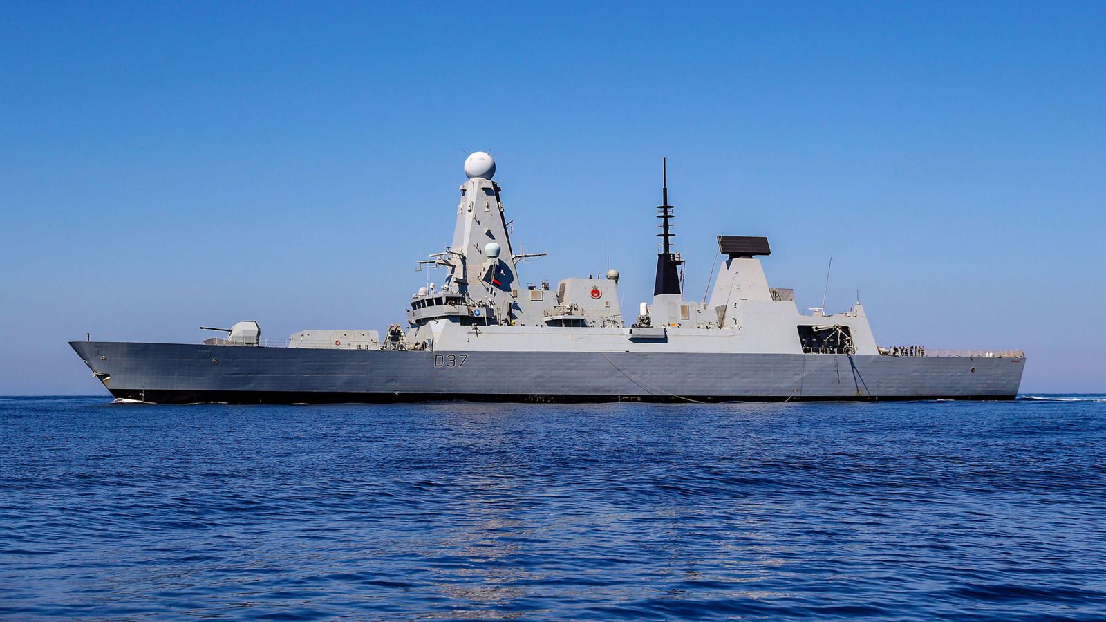 UK brings its extra troops to the Gulf as oil tanker row