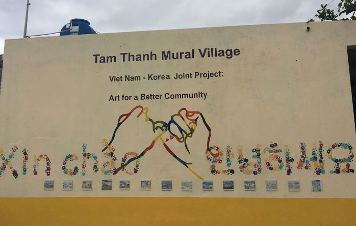 Quang Nam’s fishing village with over 100 giant mural paintings