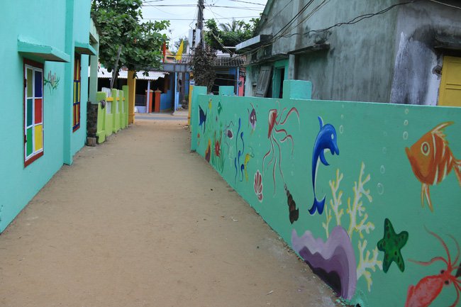 Quang Nam’s fishing village with over 100 giant mural paintings