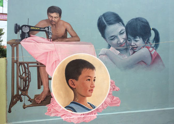 Quang Nam’s fishing village with over 100 giant mural paintings