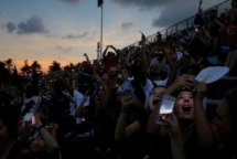 total solar eclipse mesmerizes america