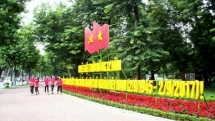 tourists sites reopen for national public holiday