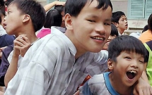 eight ngos support vietnam improving rehabilitation activities