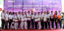 Concert communicating against sexual harassment at workplace