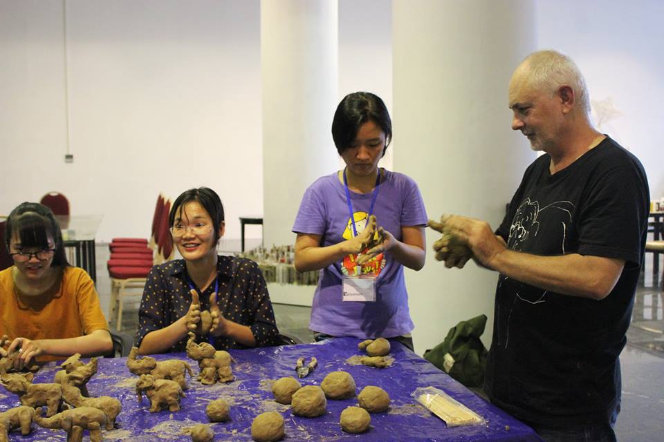Clay workshop to raise awareness on Vietnam elephants