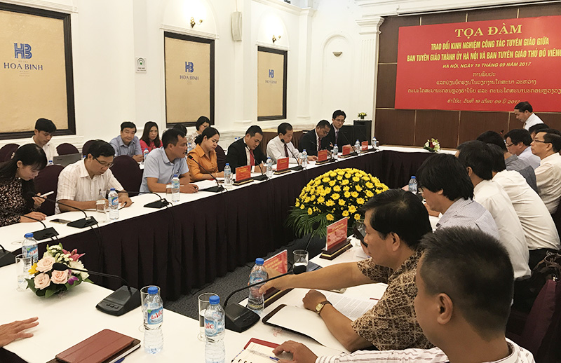 Hanoi, Vientiane share experience in propaganda work