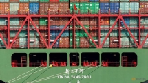 new us china tariffs set to take effect no compromise in sight