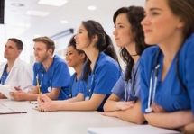 4 activities that make strong medical school candidates in us