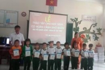 vinh long copi scholarships presented to over 50 needy students