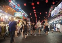 vietnam aims to welcome 205 million foreign visitors by 2020