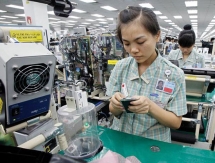 Telephone exports rises over 32%