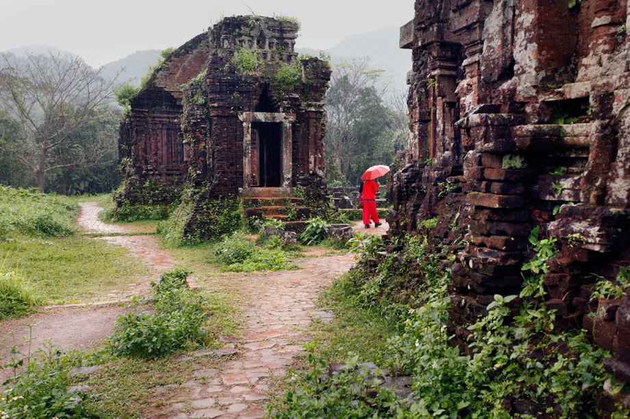 Photography book The Soul of Vietnam by US artist