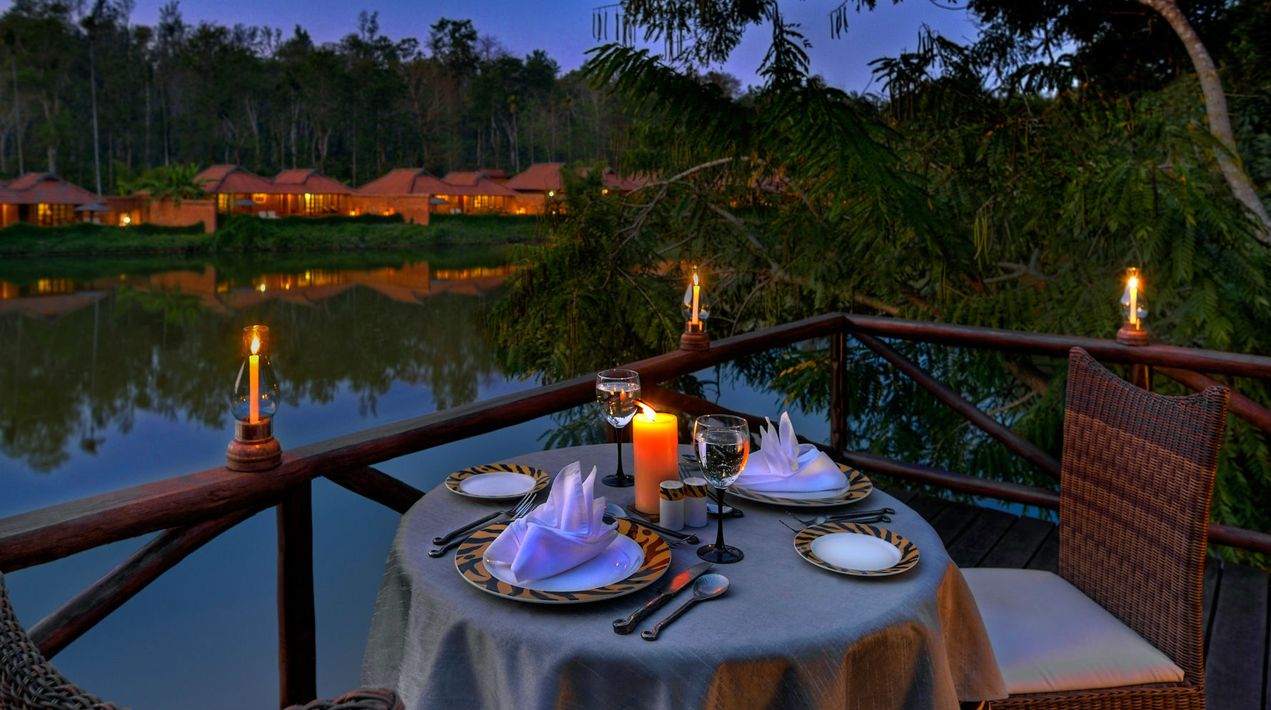 Tiny tips for your memorable honeymoon pictures
