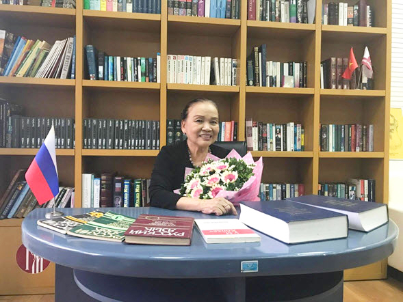 Assoc.Prof.Dr. Nguyen Tuyet Minh, the first Vietnamese honored with Pushkin Medal