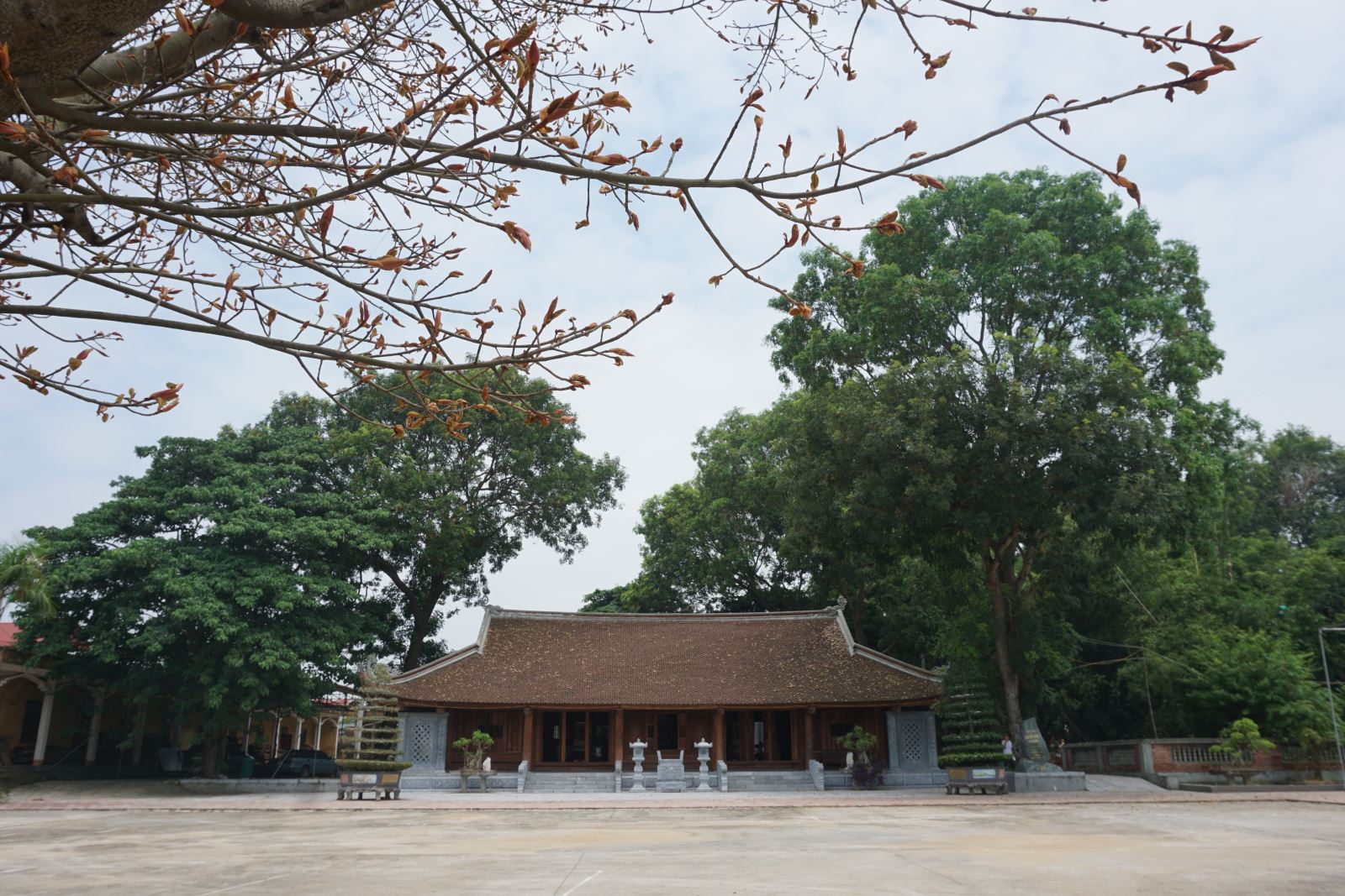 Bac Giang attracts large investments in tourism development