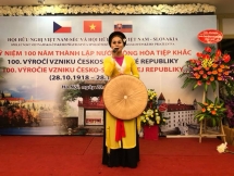 Gather marked 100th founding anniversary of Czechoslovakia in Hanoi