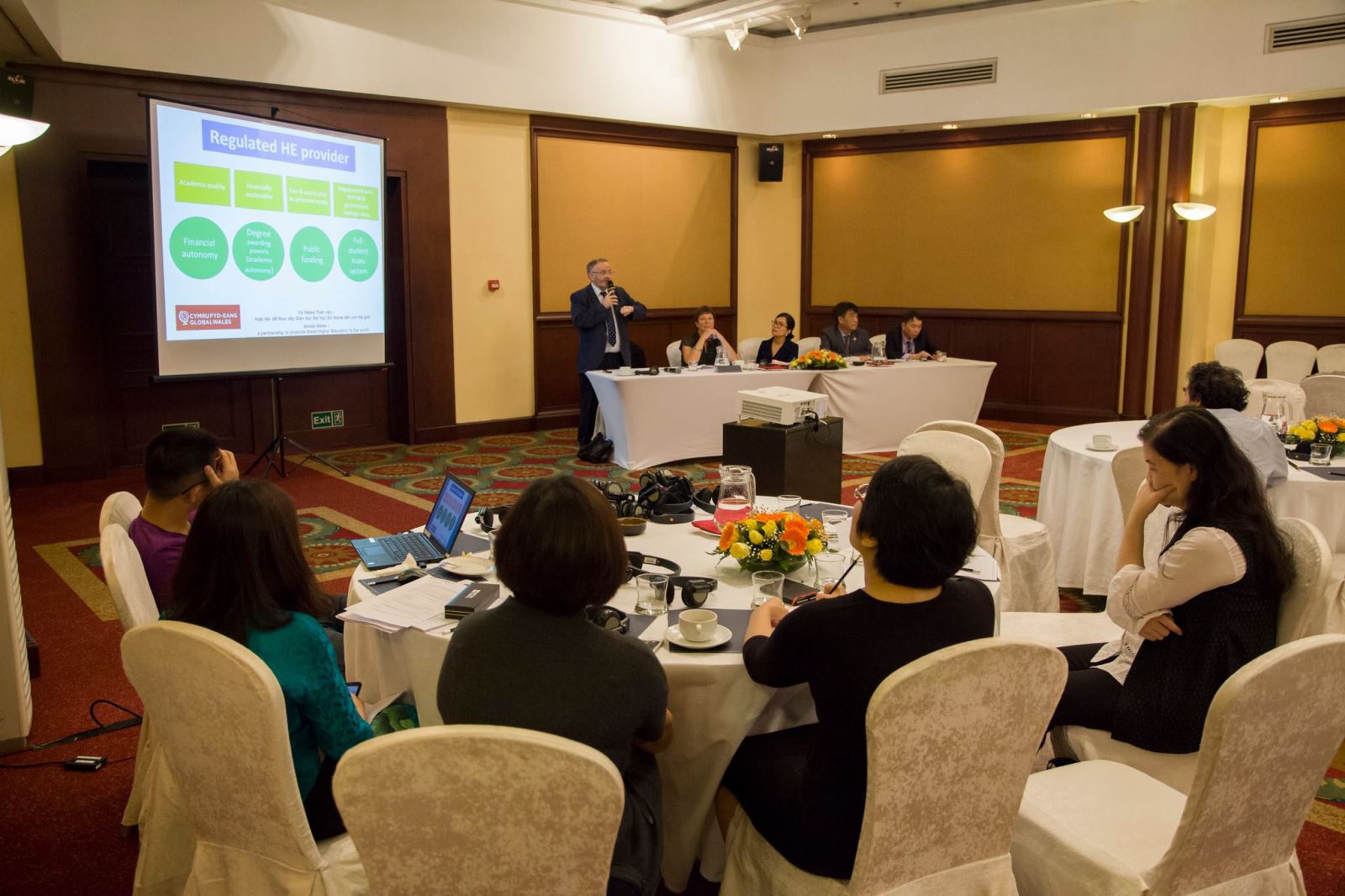 Vietnam - UK Higher Education Forum held in Hanoi