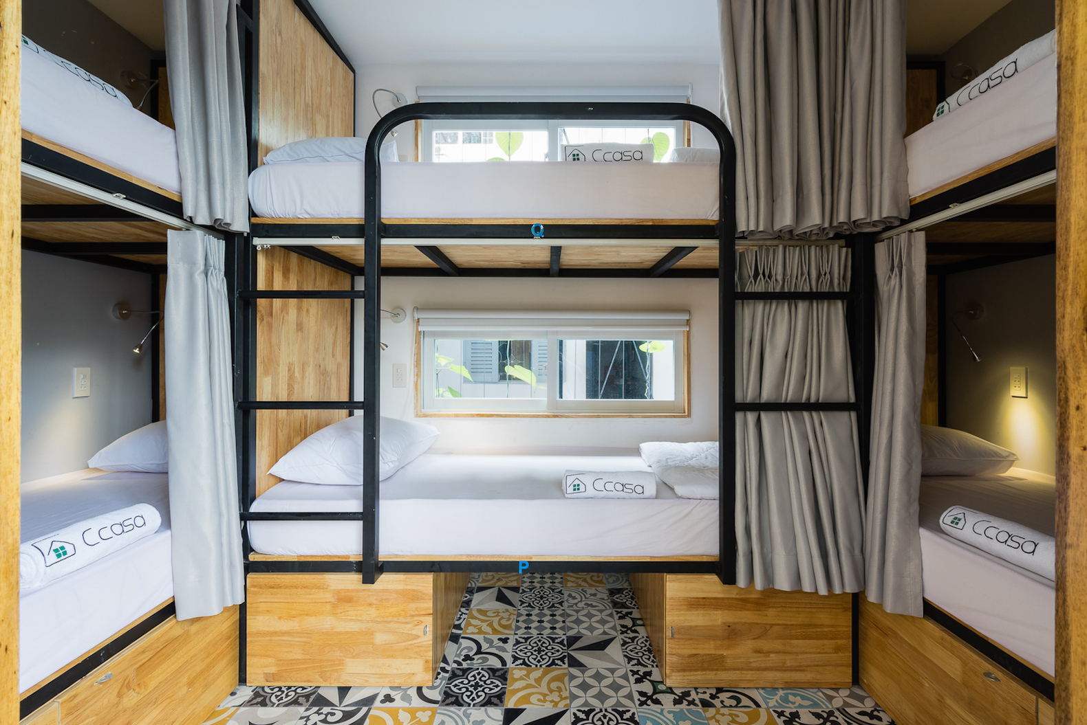 First hostel built from recycled shipping containers pops up in Vietnam