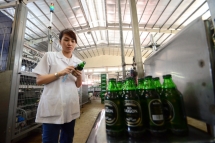 rumors on stake sale of brewer sabeco thaibev denies