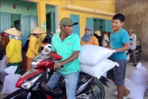 over 1100 tonnes of rice provided to locals in drought hit ninh thuan