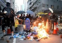 hong kong leader about 100 campus protesters must surrender