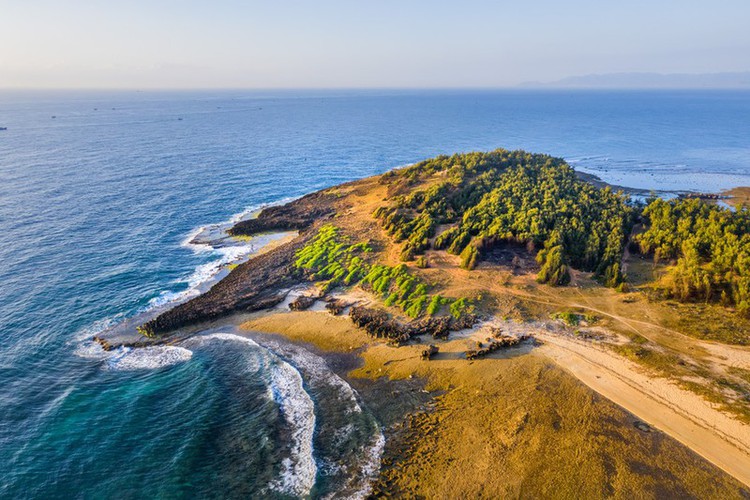 exploring the stunning beauty of ninh thuan province